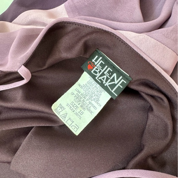 Helen Blake dress. Purple ombré chiffon w/ asymmetrical hem & cowl neckline - Picture 3 of 3